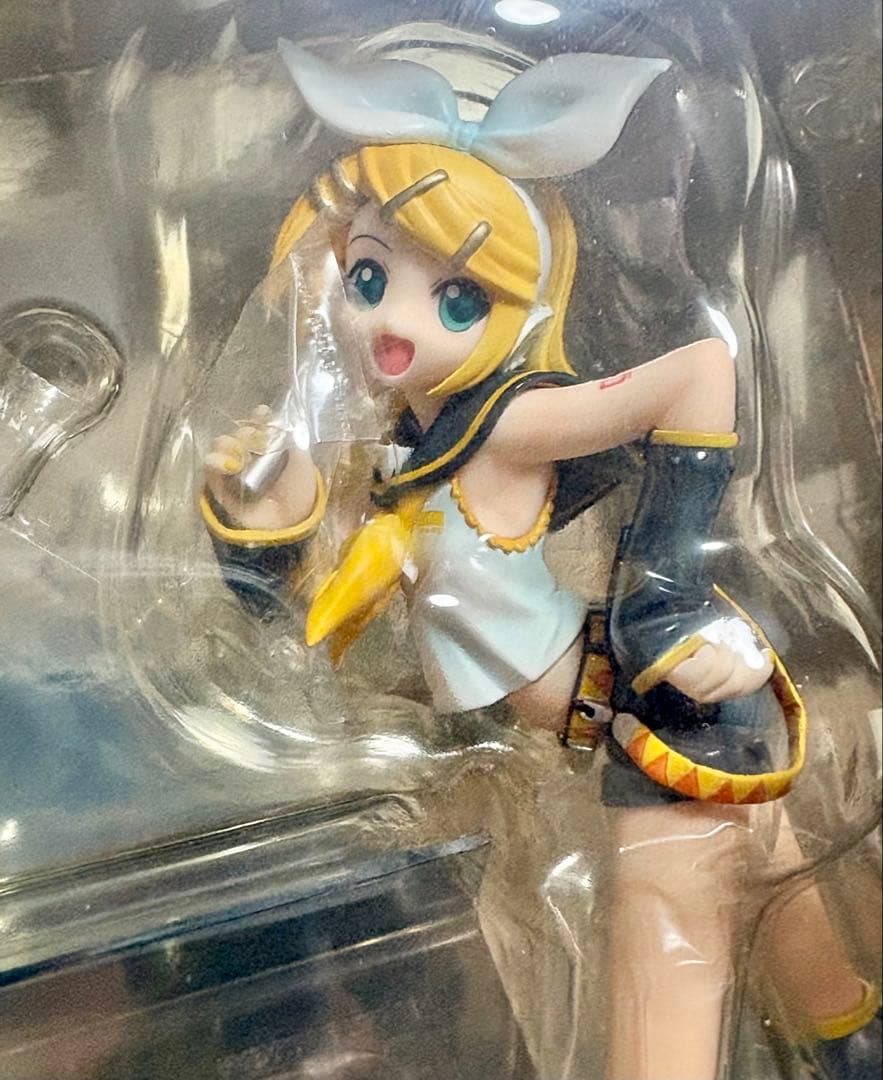 鏡音リン グッドスマイルカンパニー フィギュア