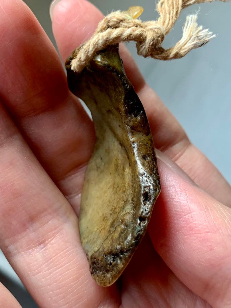 呪物　カパラ　天珠　チベット　カパーラ　頭蓋骨　根付　クマントーン　プラクルアン