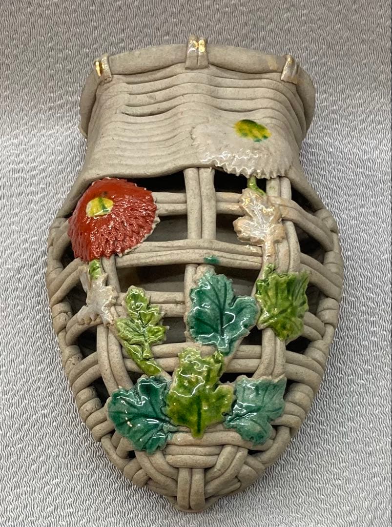B246s 萬古焼　菊透し掛花入　骨董品