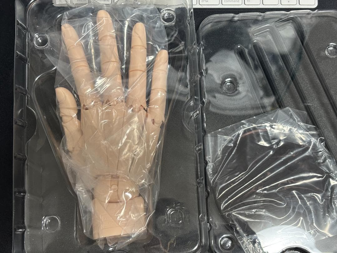 コトブキヤ ハンドモデル/R PALE ORANGE