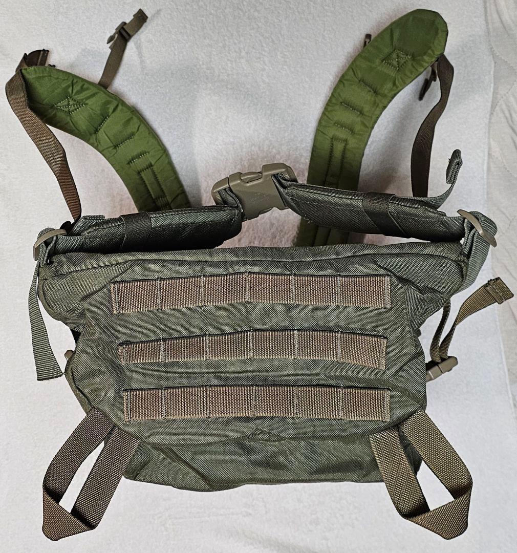 FLYYE MOLLE AIII Backpack RG 容量拡張サブバッグ付き