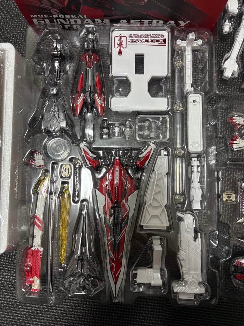 【メタルビルド】ガンダムアストレイ レッドフレーム改・ストライクノワール