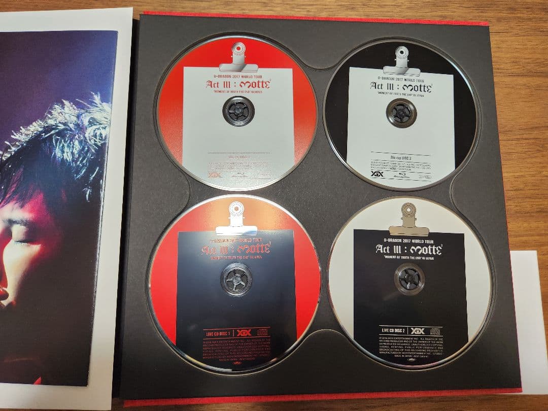 【匿名配送】G-DRAGON 初回限定盤２点セット