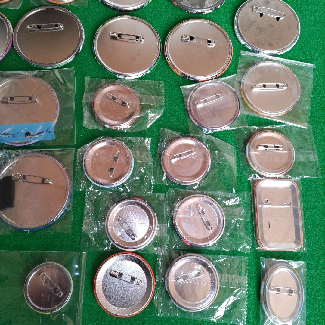 ④② ハイキュー　日向　影山　月島　西谷夕　及川　黒尾　研磨　天童覚　缶バッジ