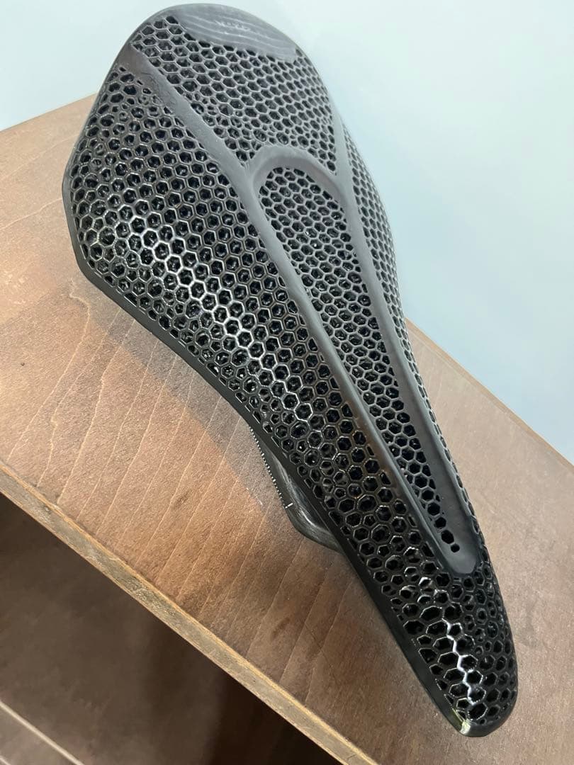 パーツ Fizik VENTO ARGO R1 ADAPTIVE 140mm