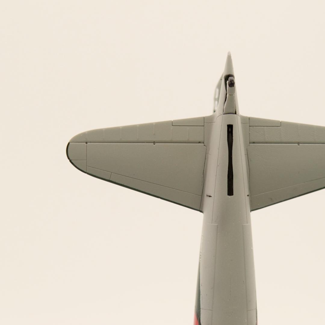 Ichi Tanakaです。1008 タミヤ 零戦五二型 プラモ 完成品