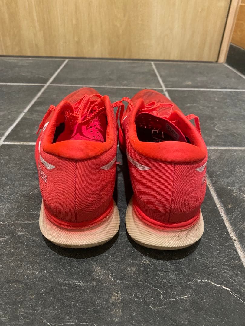 アシックス　メタスピードエッジ