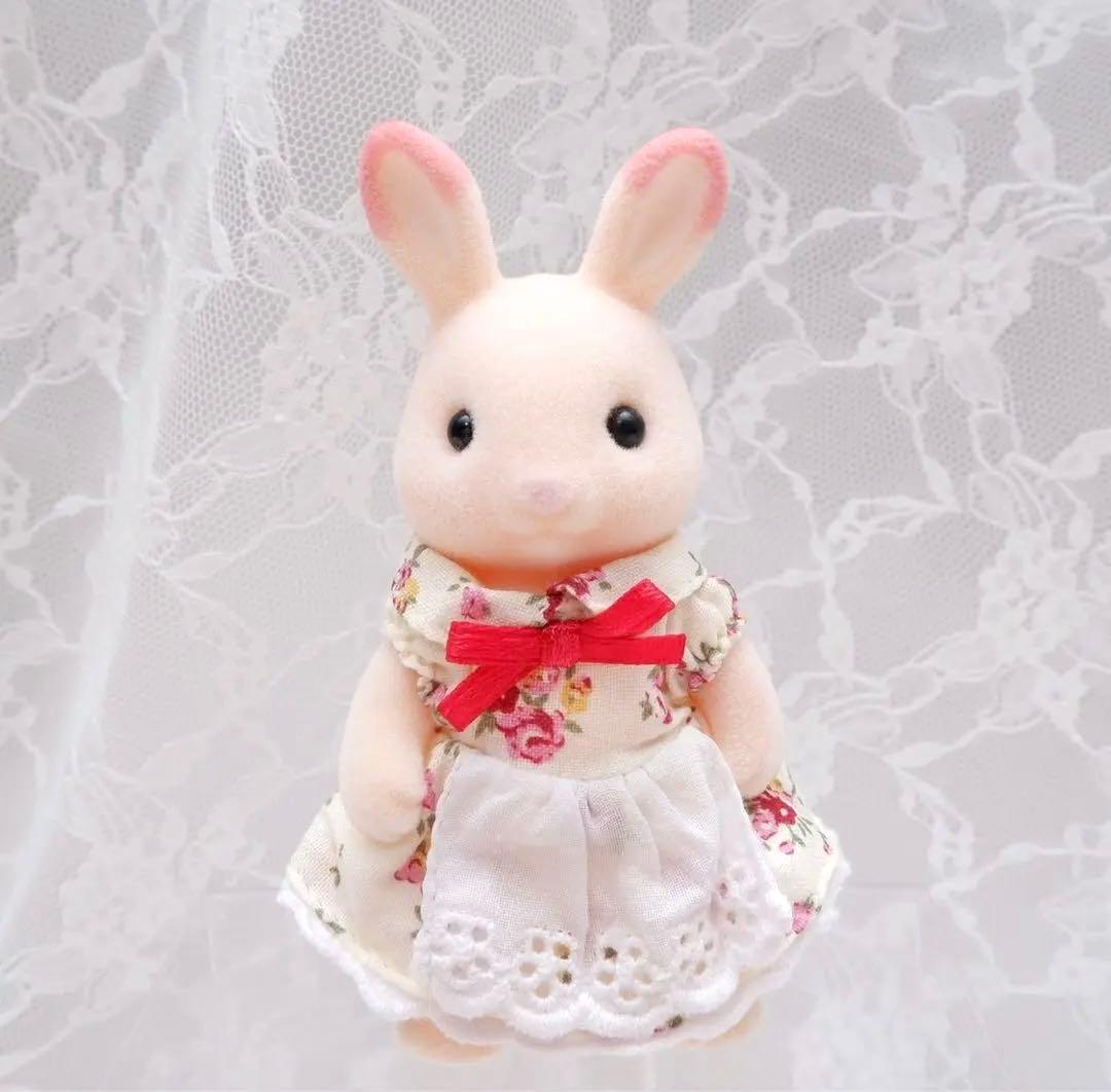【非売品】シルバニアファミリー⭐️ももいろウサギ⭐️（美品）