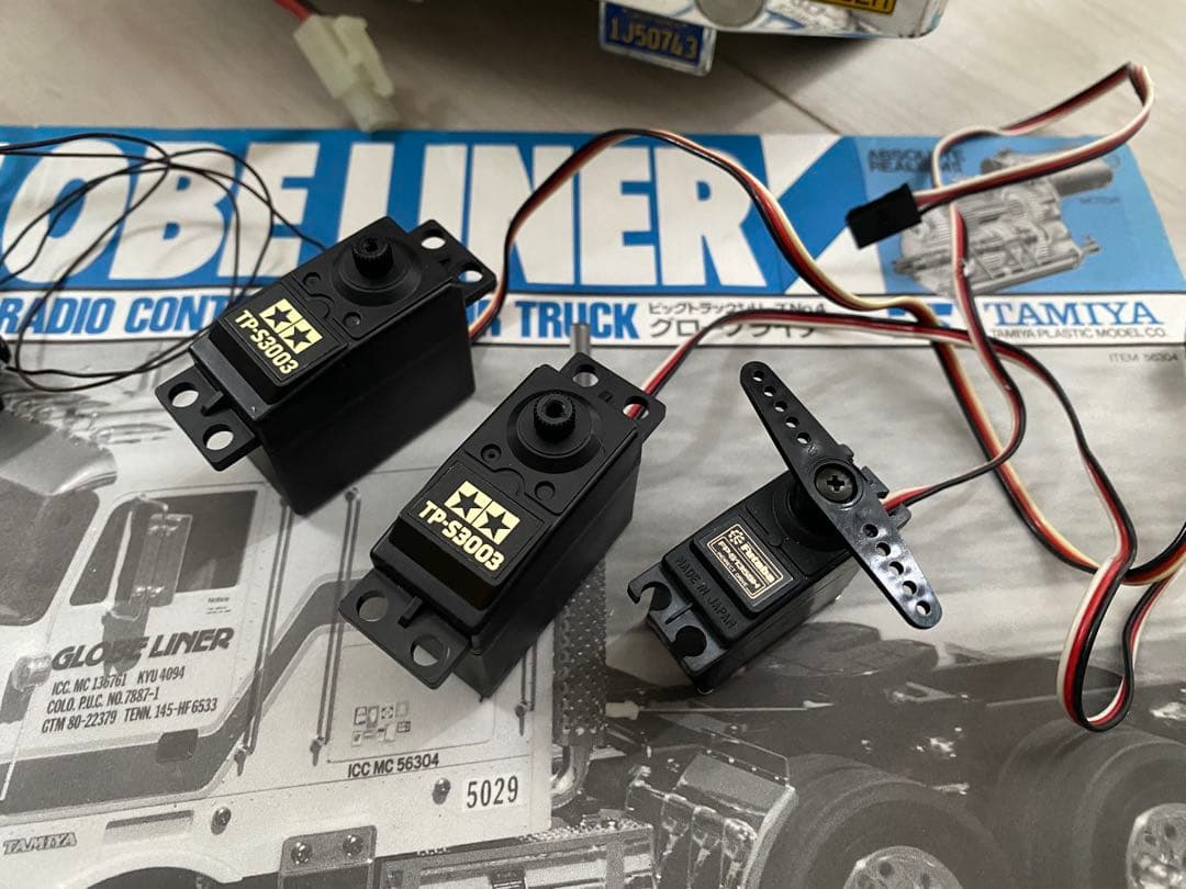 タミヤRC1/14 グローブライナーフラットヘッド6×4 3速ギアボックス搭載