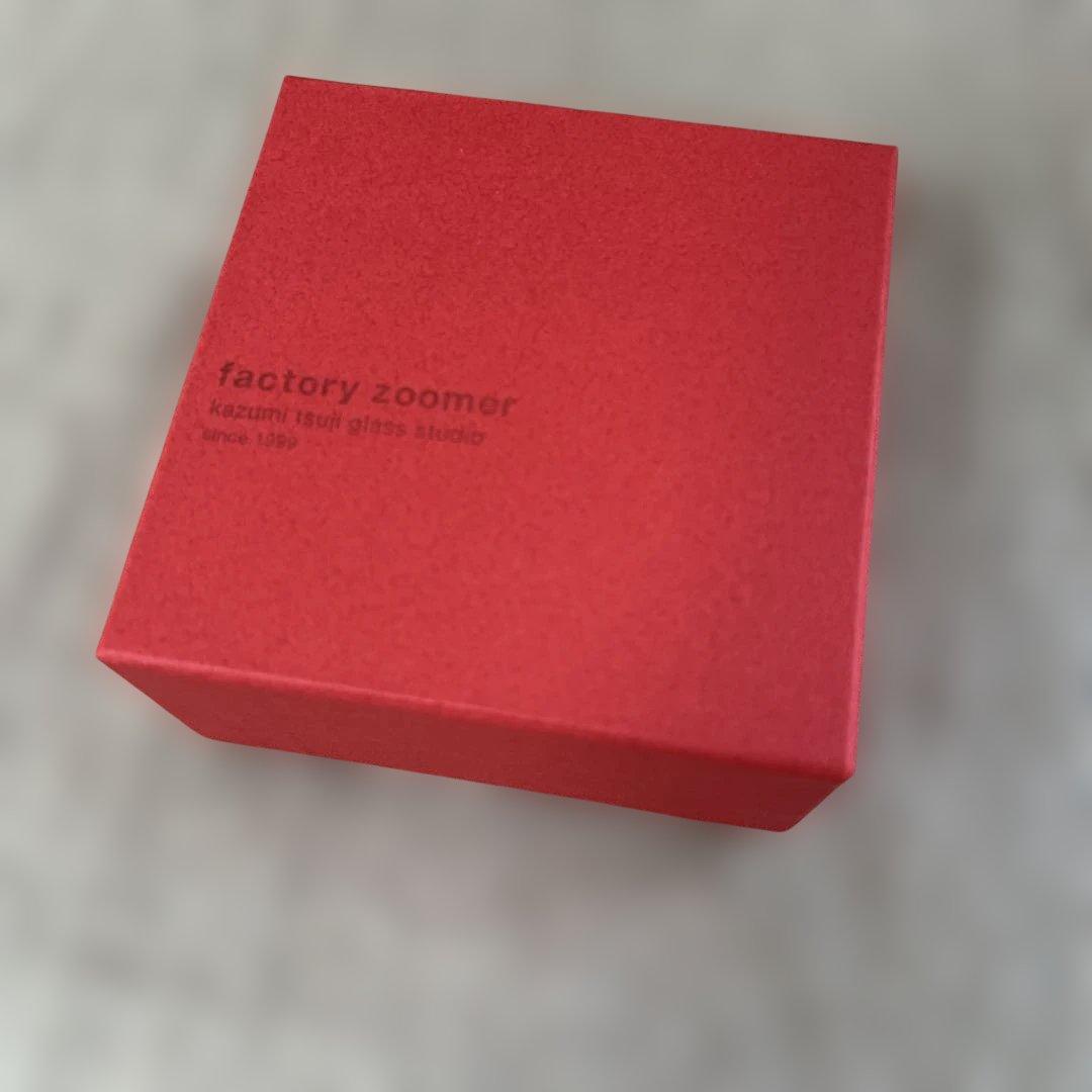 辻和美さん　gardenのペーパーウェイト