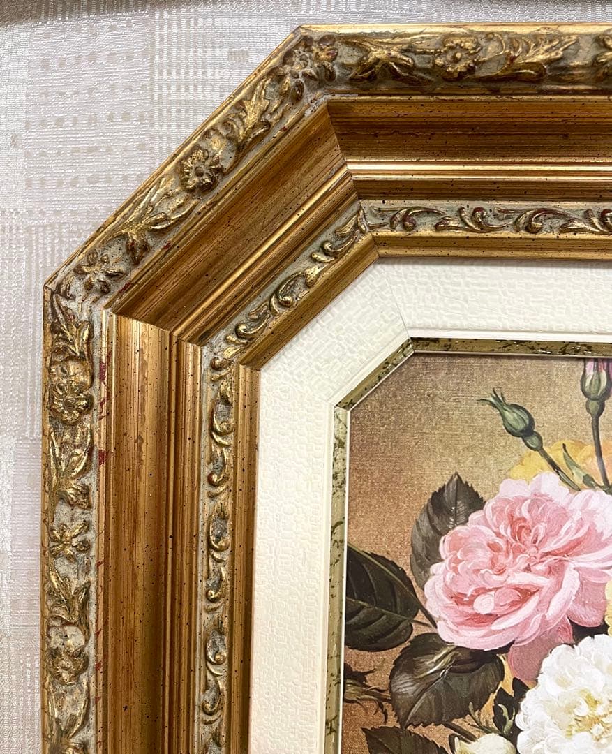 イタリア輸入 ゴールドの額縁 フレーム バラ 絵画 八角形 アンティーク調 ➀