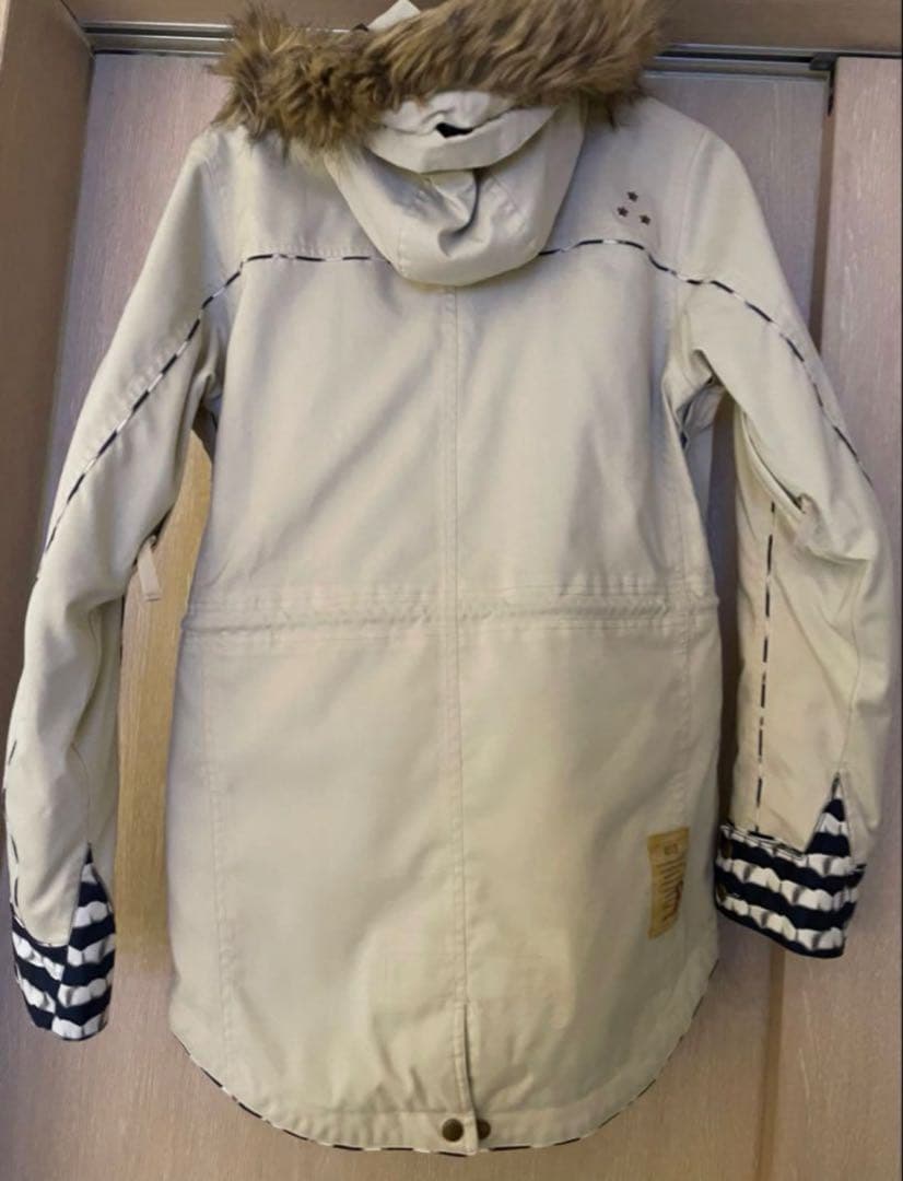 BURTON スノーボードウェア　ベージュ
