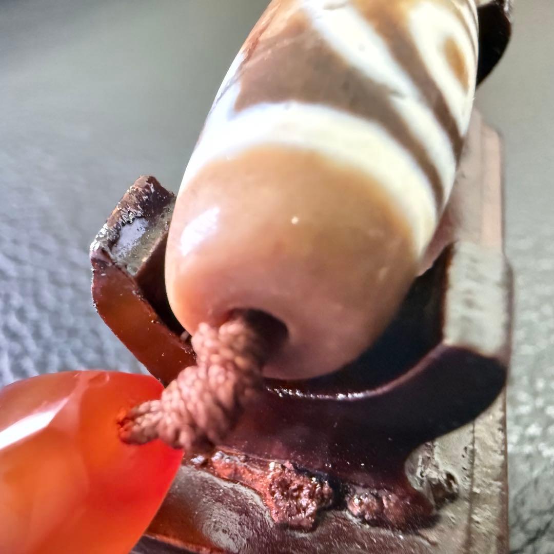 チベット　西蔵　変形四眼天珠 ジービーズ ancient 朱砂 老天