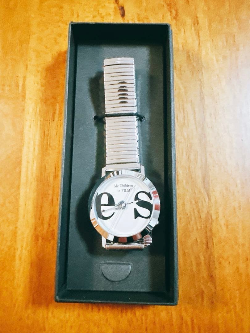 【希少❗️美品】es Mr.Children in FILM ドキュメント本&時計