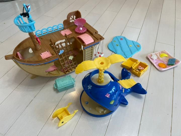 別売り可　シルバニアファミリー　船　お家　幼稚園　キャンプ　病院セット　送料込