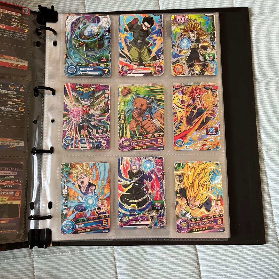 カード入れ11枚×9、プロモーションカード31枚、CP×11枚