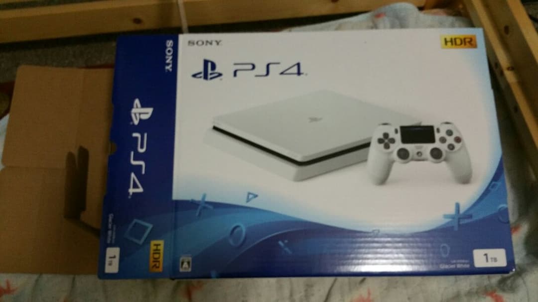 PS4＋ゲーム3点セット