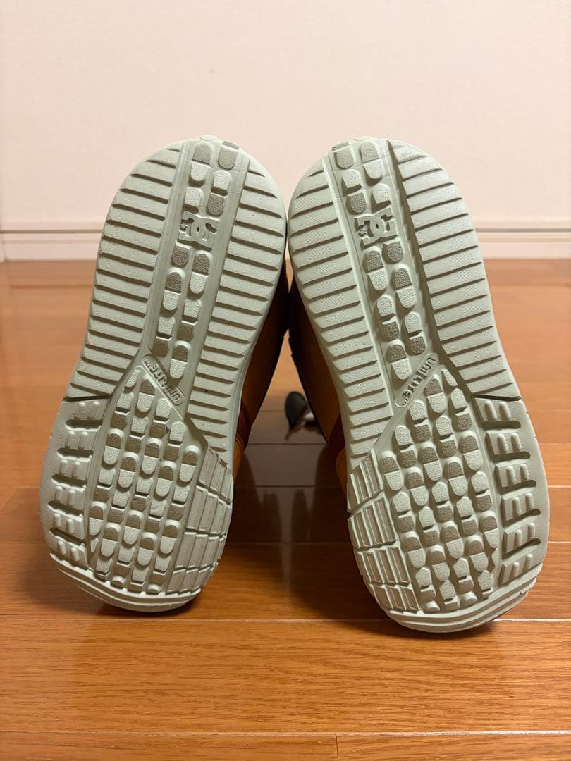 element DC 女性用スノーボードブーツ