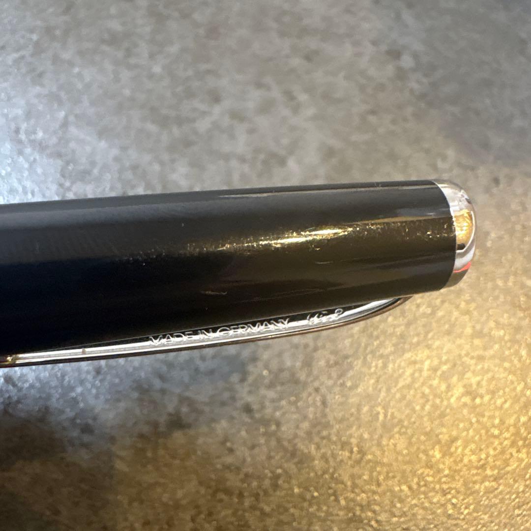 MONT BLANC 黒ボールペン 専用ケース付き美品