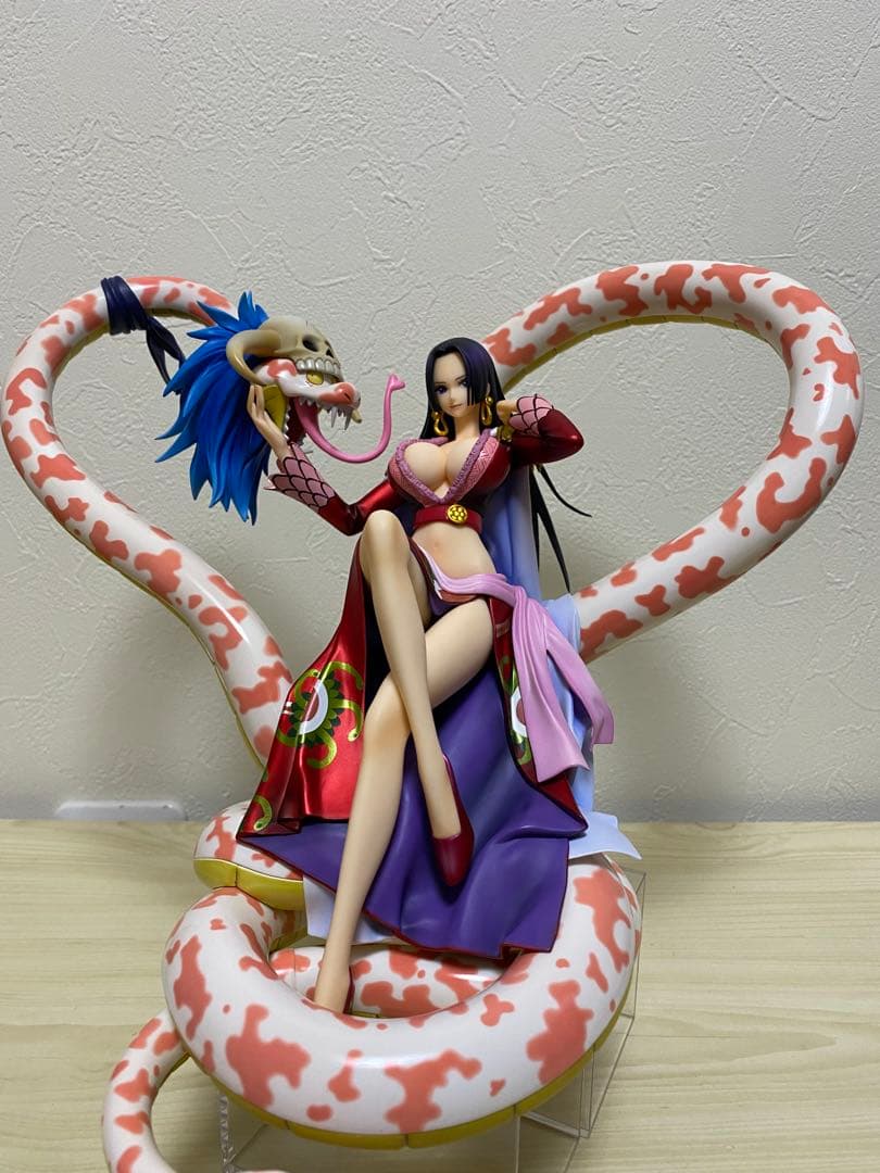 ワンピース　pop maximum ボア　ハンコック　フィギュア　国内正規品