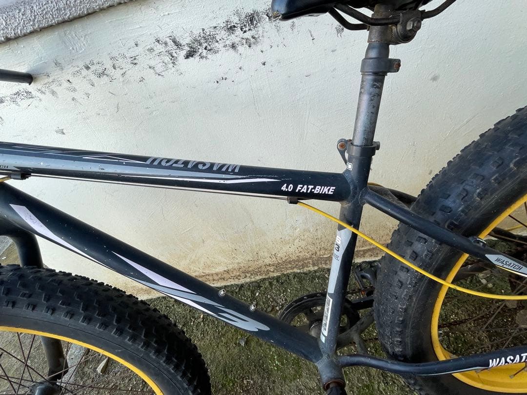 ファットバイク 7段変速 黒/黄色