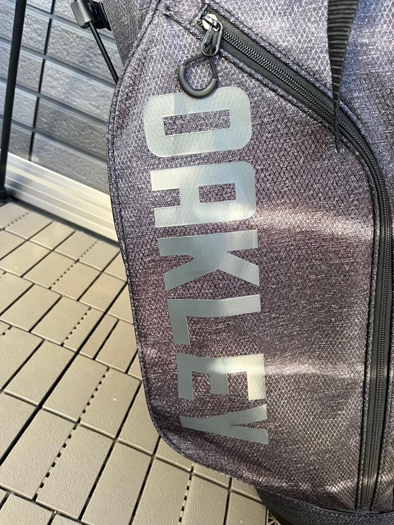 OAKLEY キャディバッグ
