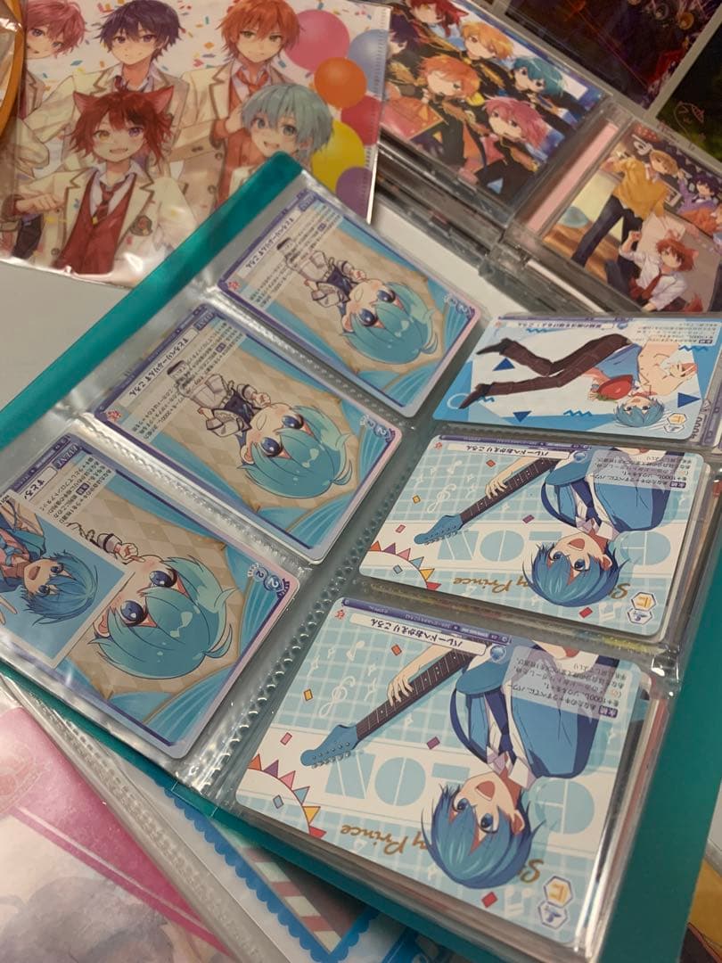 すとぷり大量❣️ぬい、バッジ・トランプ、カード、バスタオル等200点以上