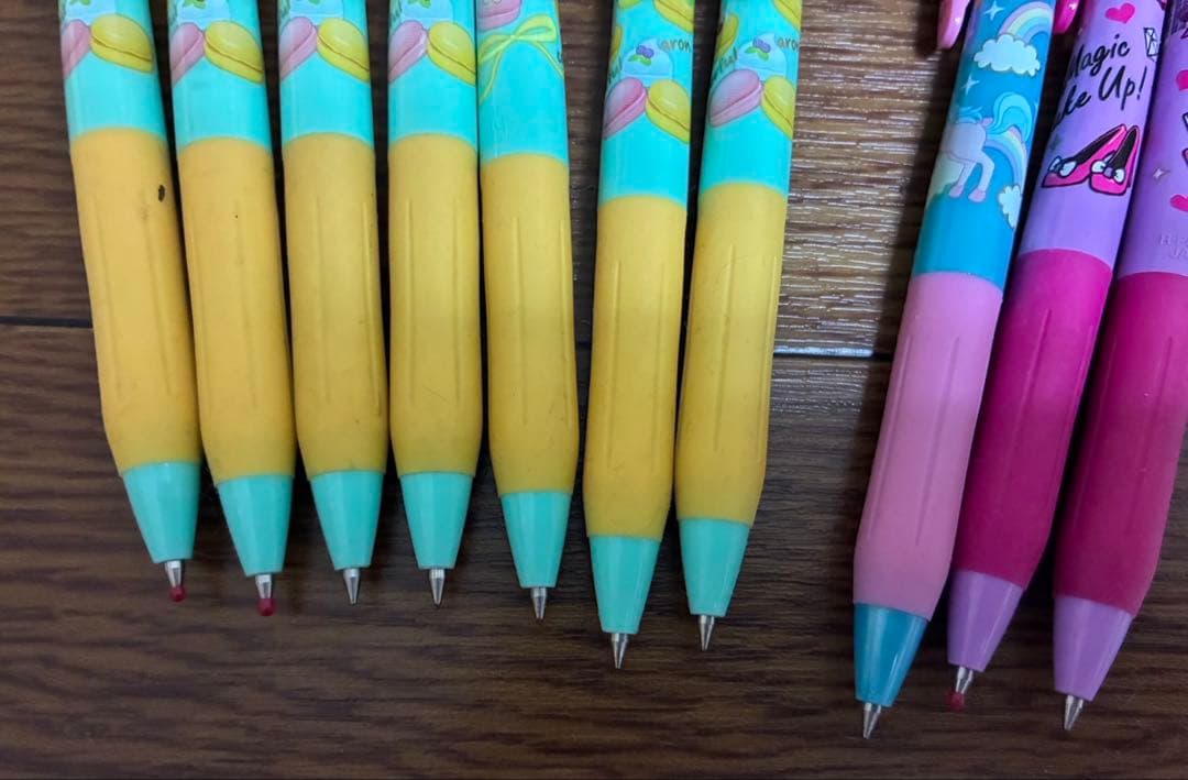 サラサ限定ピチレモンボールペン9本