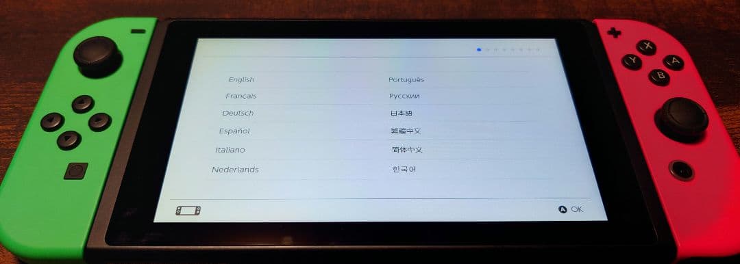 Nintendo Switch バッテリー強化版 緑 赤 箱無し