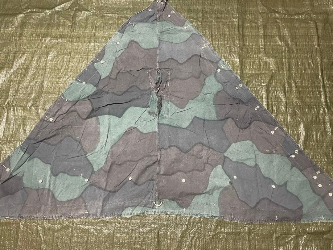 本日限定スウェーデン軍　軍幕　パズルカモ迷彩 コットン 三角テント　4枚セット