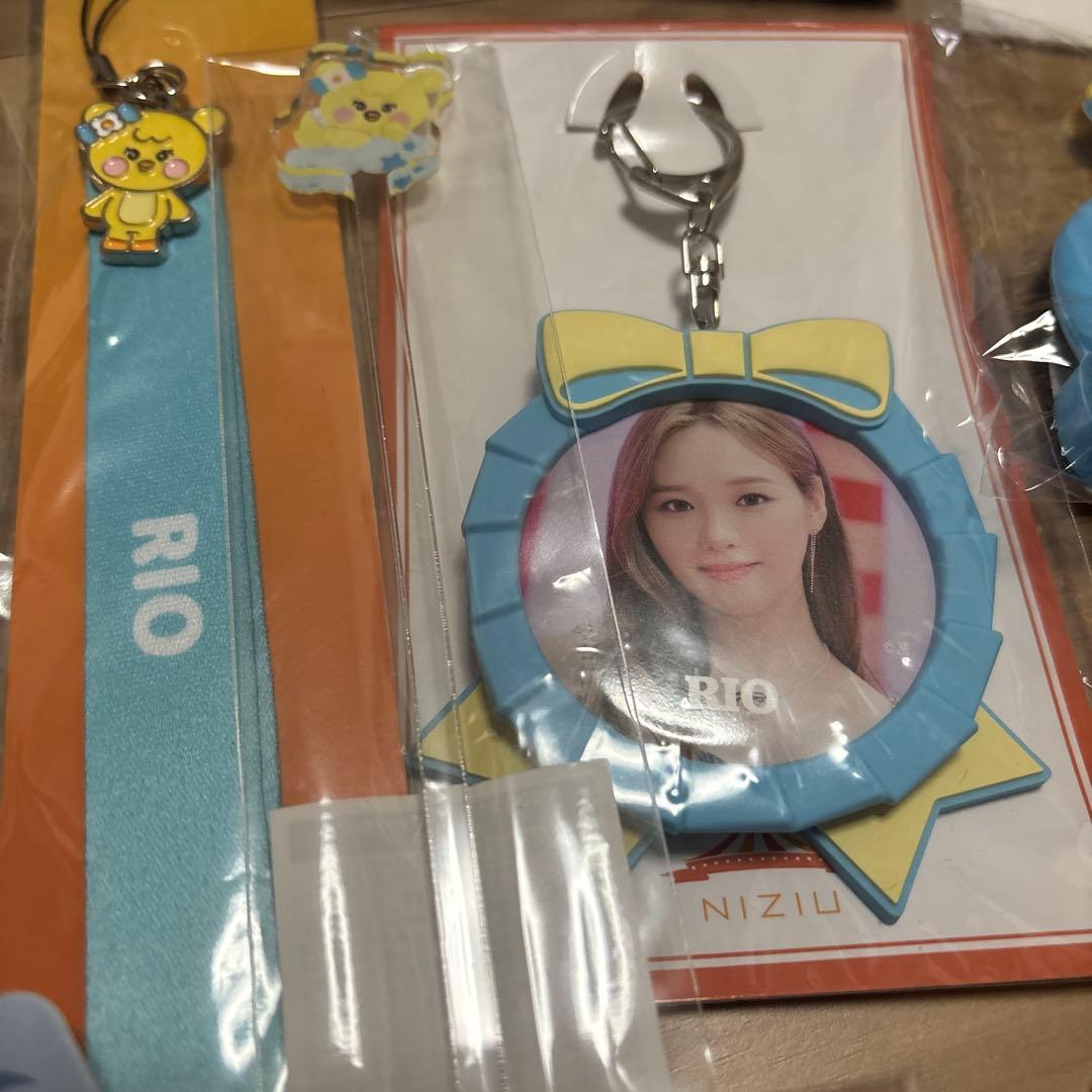 NiziU リオ まとめ売り