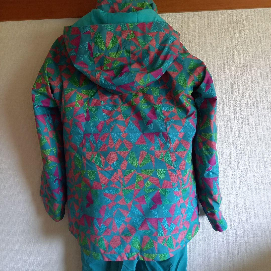 BURTON　子ども用スノーボードウェアセット