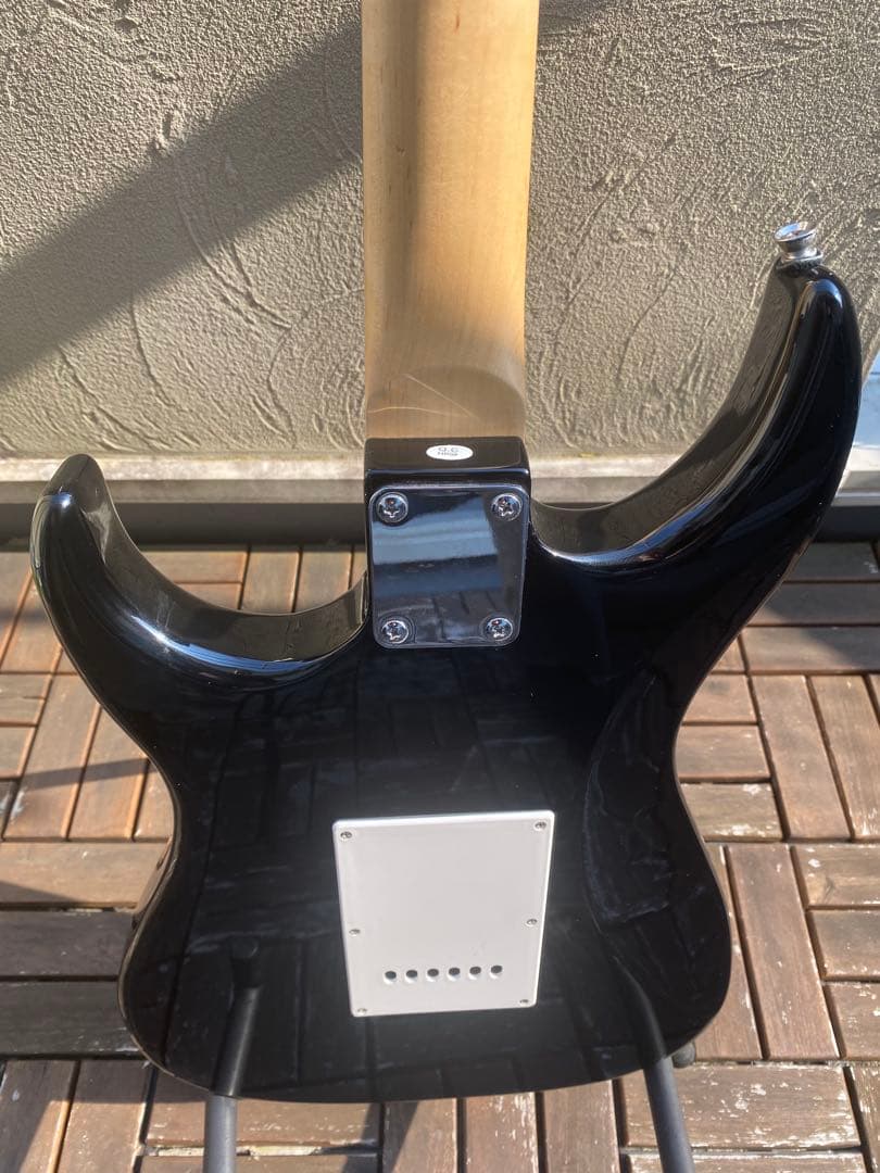 AXL GUITARS (ストラトキャスター タイプ)