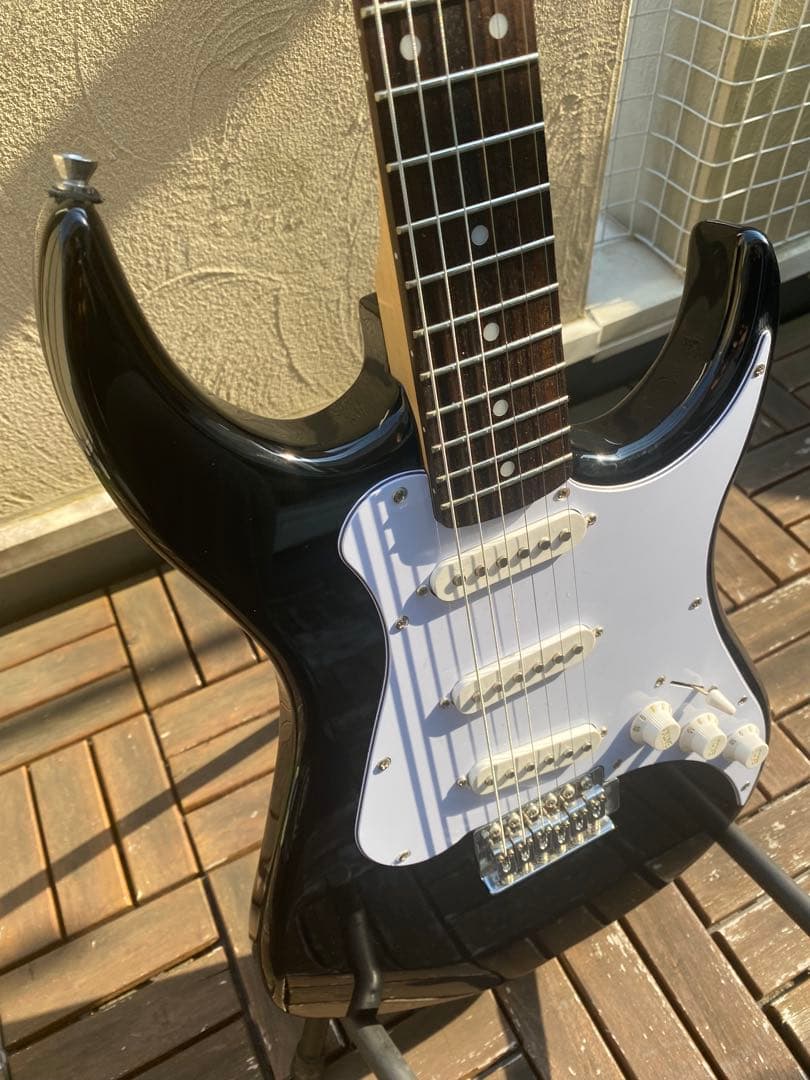 AXL GUITARS (ストラトキャスター タイプ)