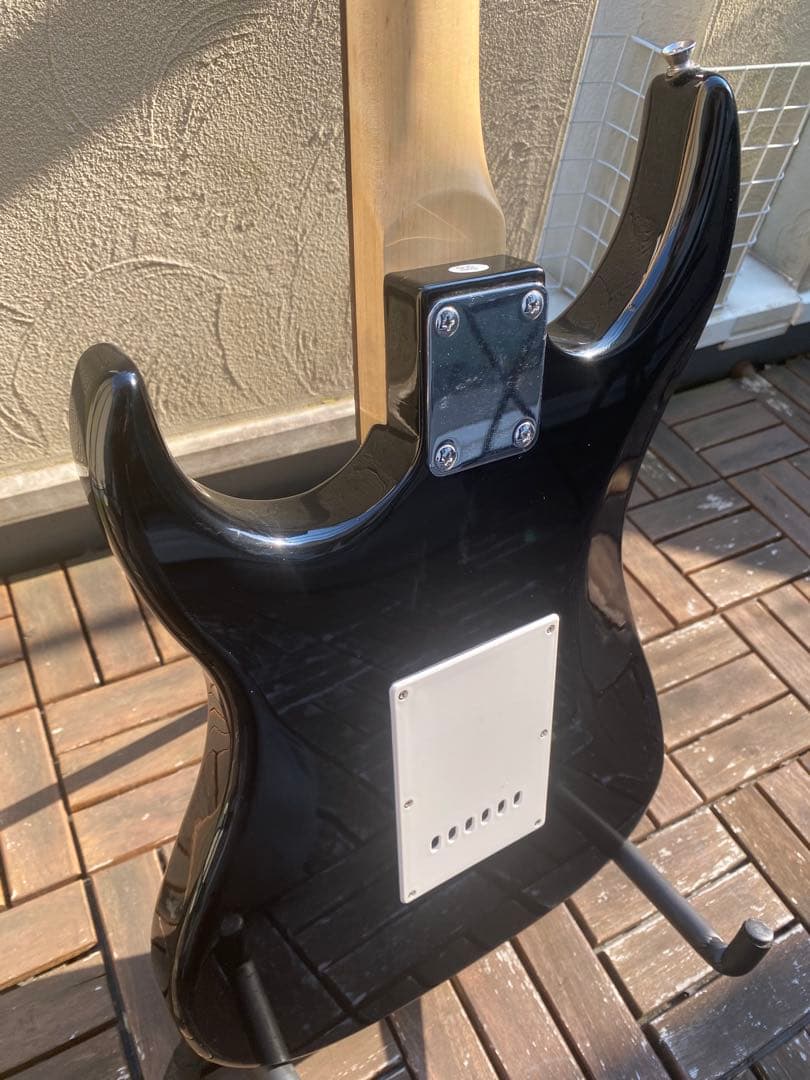 AXL GUITARS (ストラトキャスター タイプ)