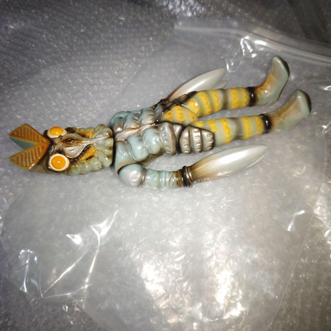 LESTANG NICOLAS　ウルトラマン　バルタン星人　ソフビ