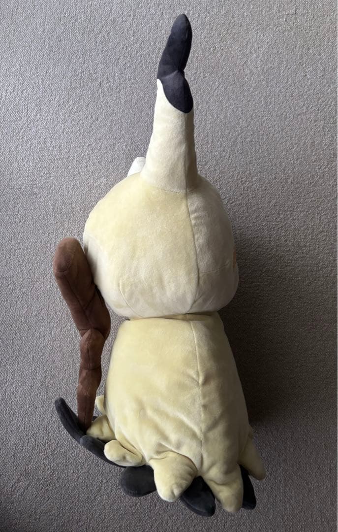 ポケモンセンター　等身大　ミミッキュ　ぬいぐるみ
