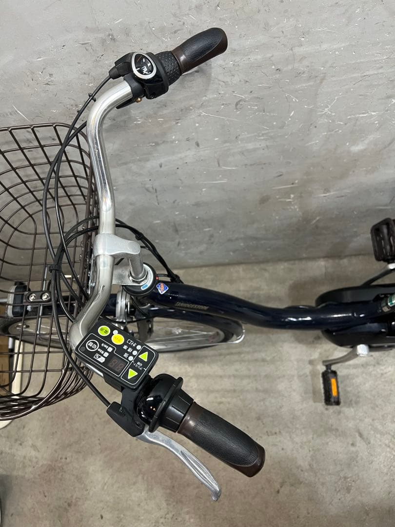 電動アシスト自転車　アシスタU STD26