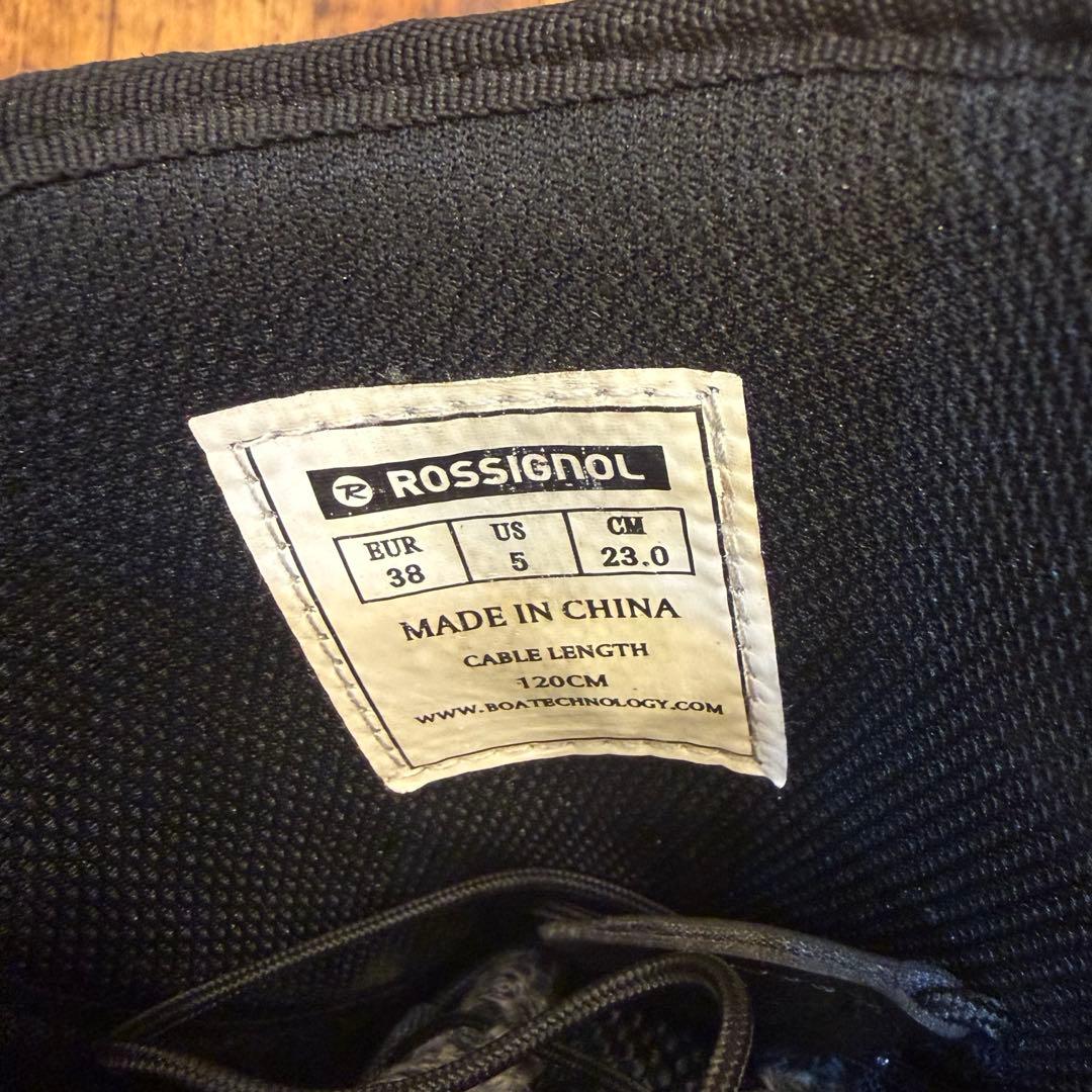 送込！レディーススノーボード4点セット！FLUX Modernamusement