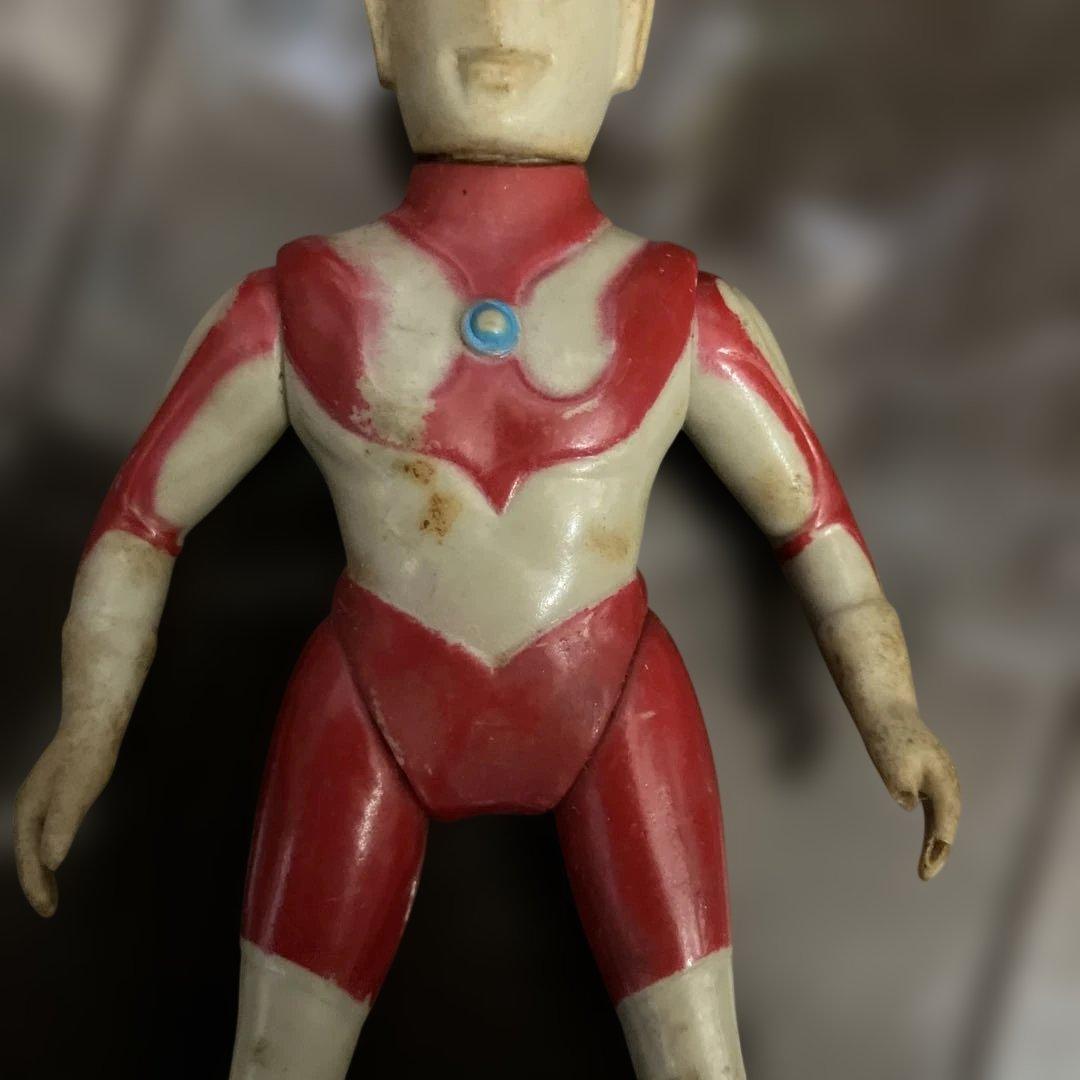 ブルマアク★ウルトラマン　ソフビ★凜々しい顔★全域可動可★劣化あるも光沢有