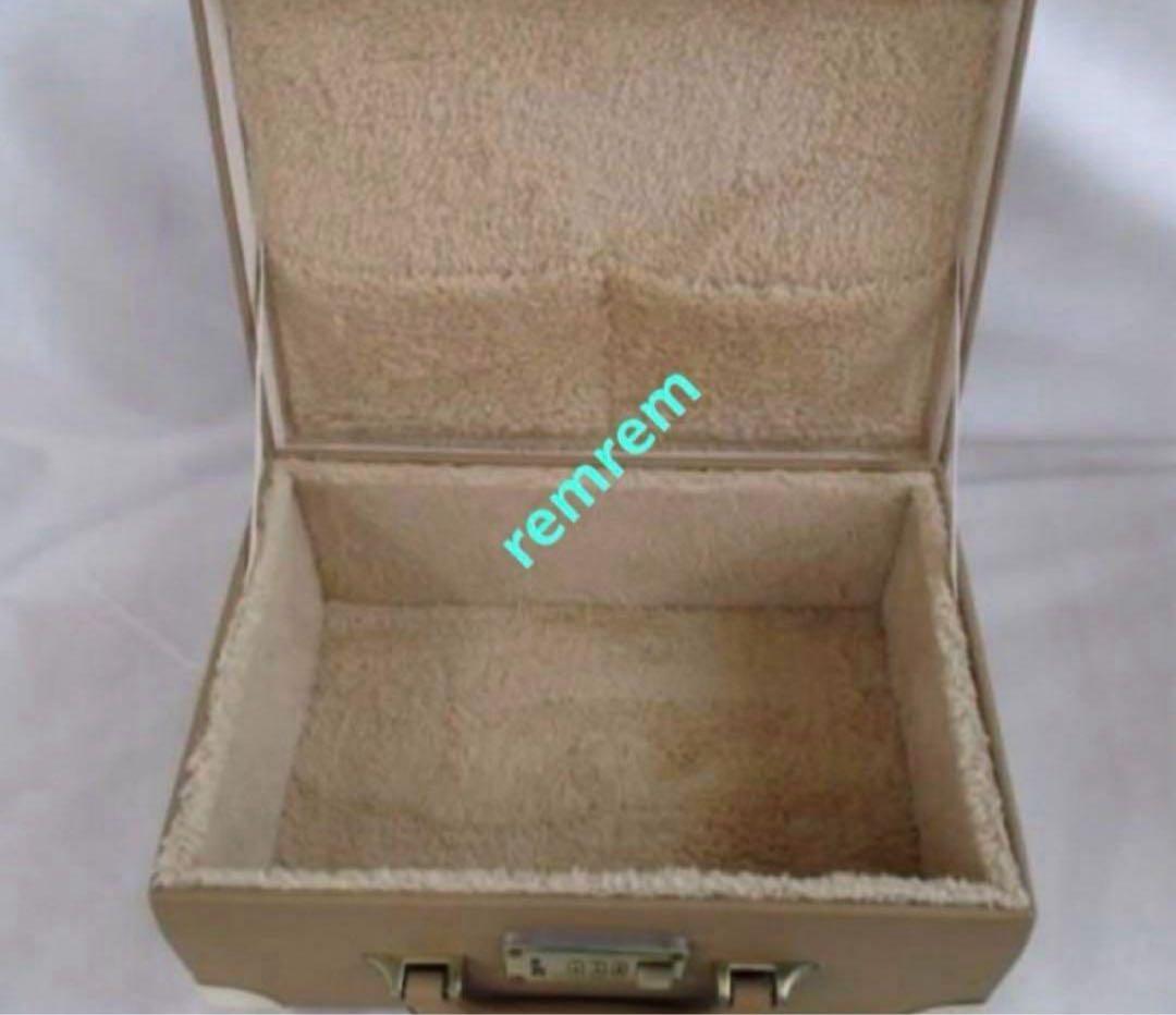 ディズニー KIRIN 当選品 レア　トランク　フィギュアリン　ミッキー