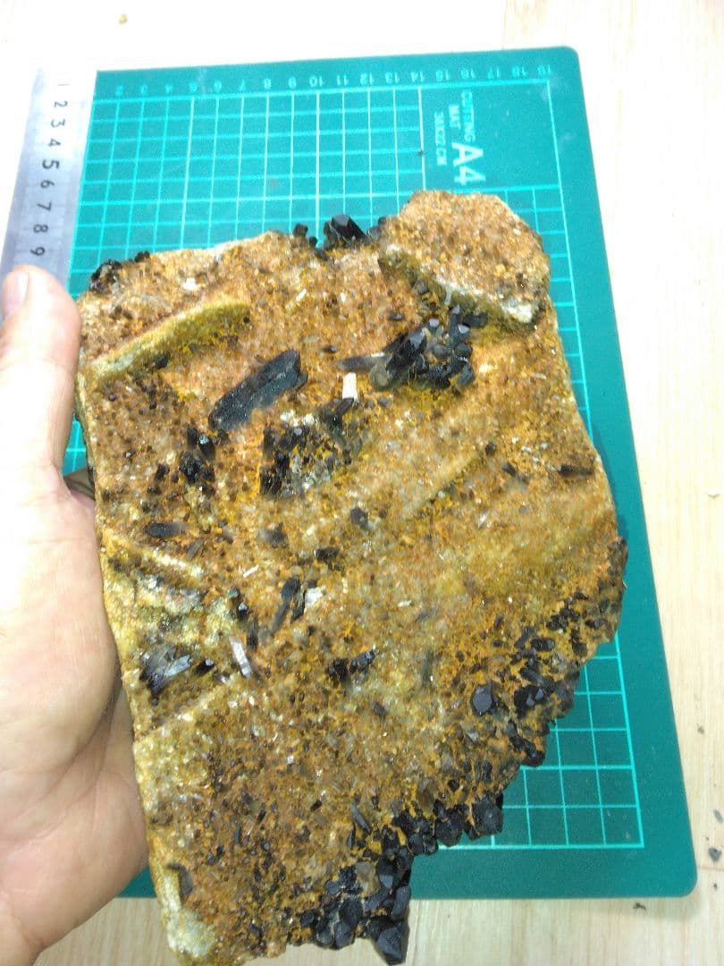 中国産　モリオン水晶　クラスター　黒水晶