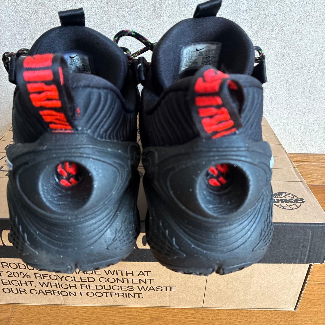 ナイキ コズミック ユニティ “ブラック/ホワイト/ゴースト”