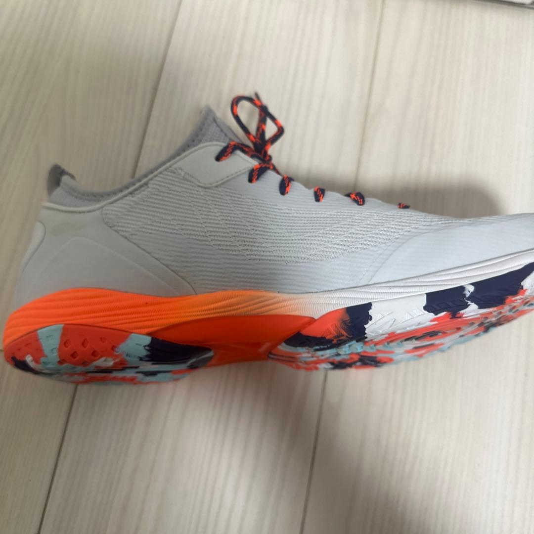 ASICS グライドノヴァff2 セレブレーション　限定カラー　28、5