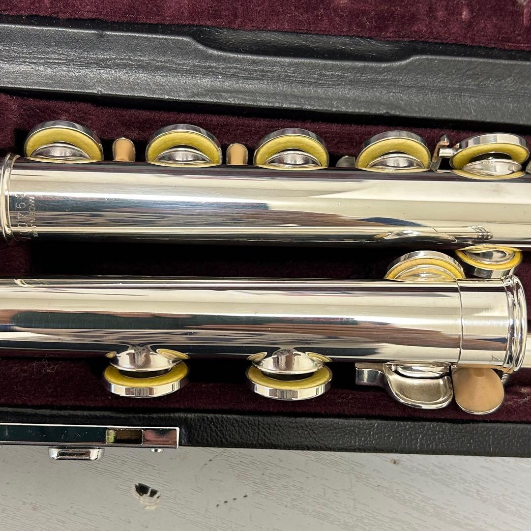 ヤマハフルート　YFL-211 Eメカ付き