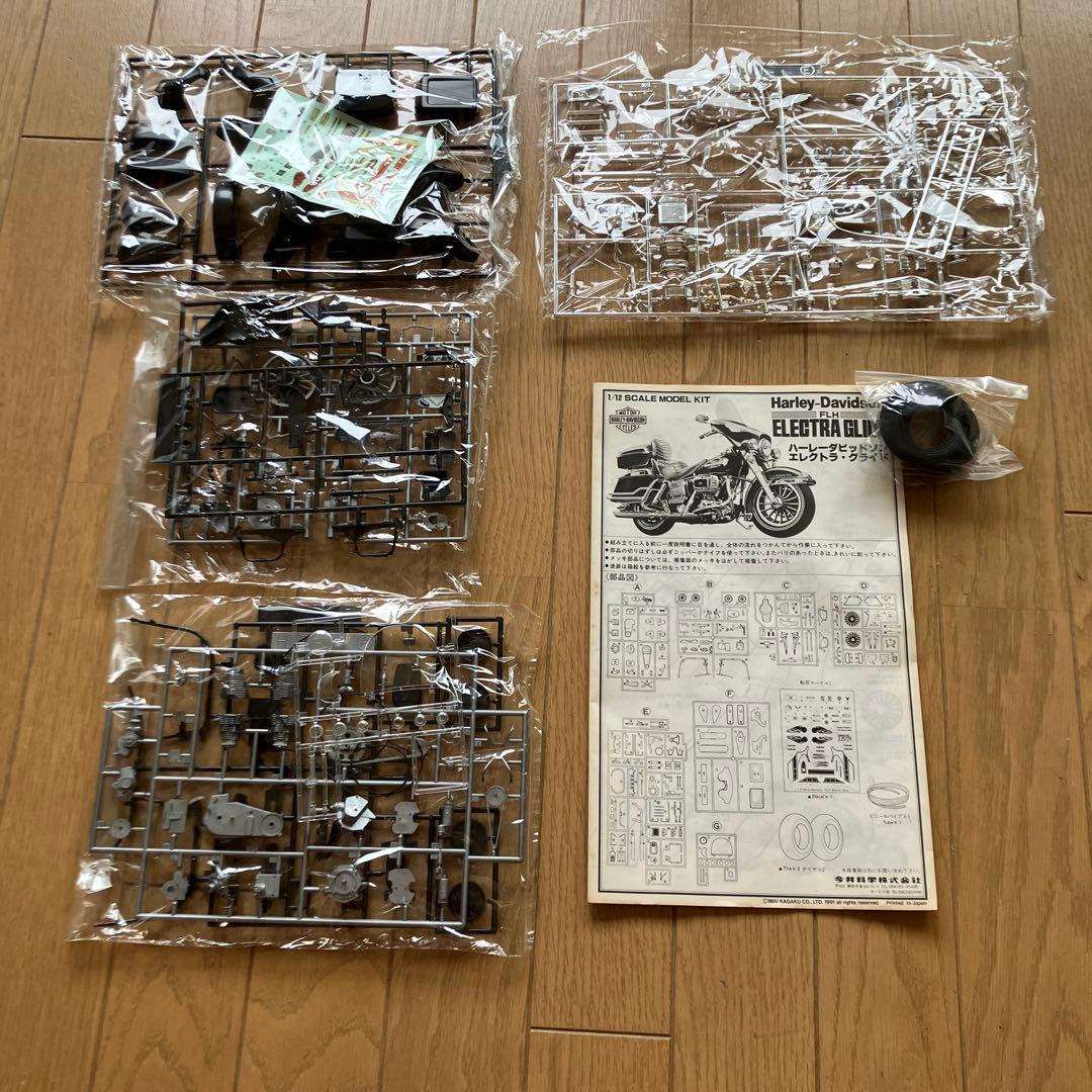 Harley-Davidson Electra Glide 1/12プラモデル
