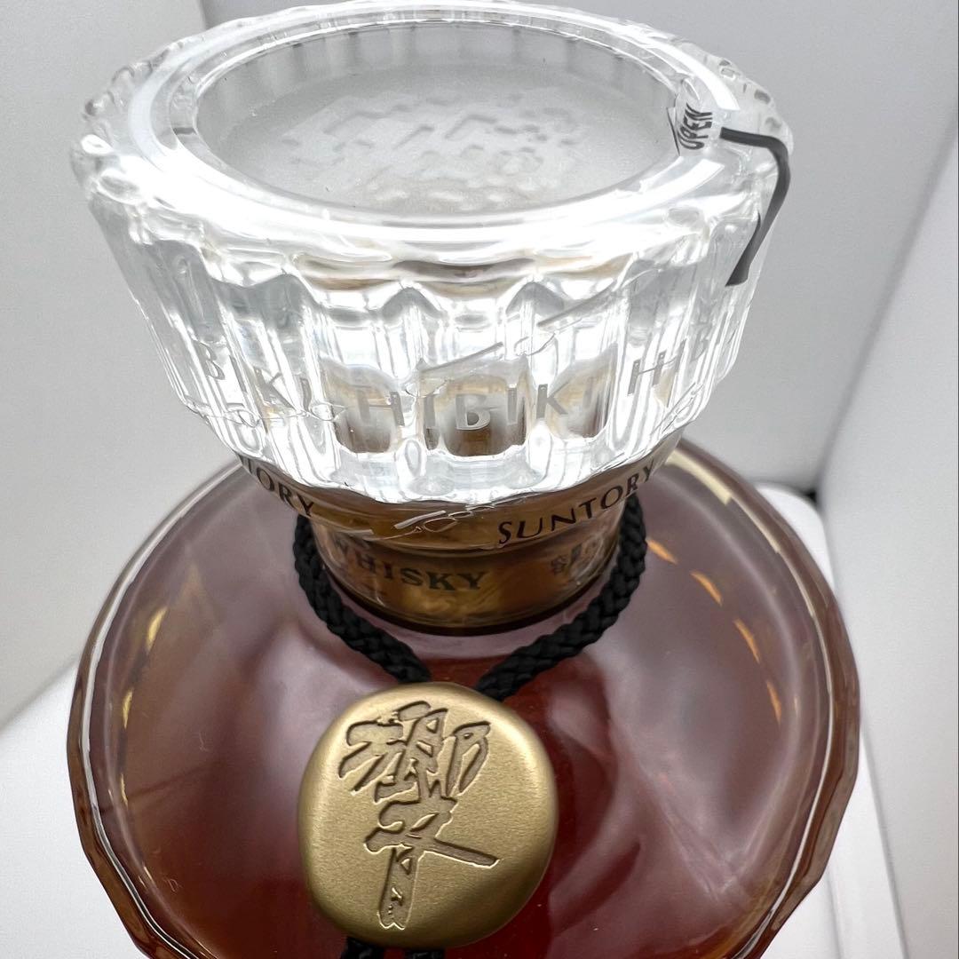 E*3様 響　17年　700ml 43% 未開封　オークションに なります。