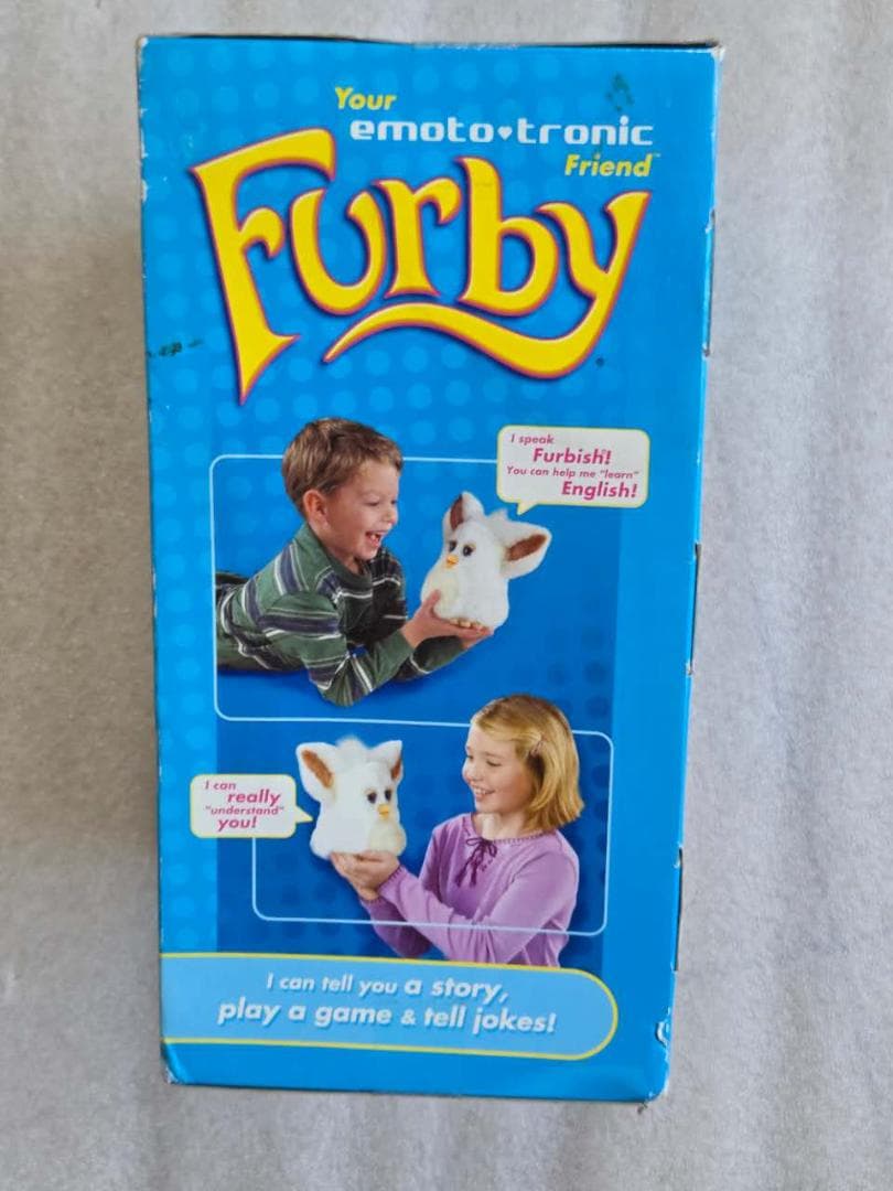 ファービー2（2005）英語・ホワイト系・未開封（箱ダメージあり）ピンク耳