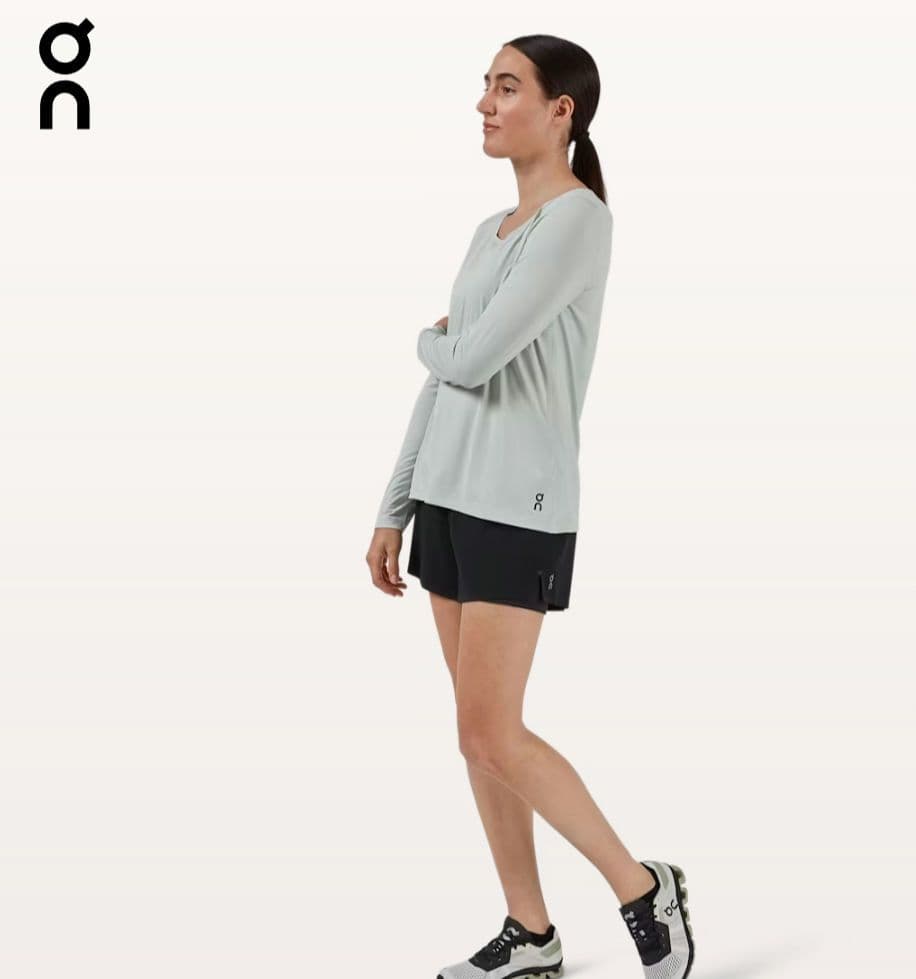 【未使用】onオン running shorts ウィメンズSサイズ