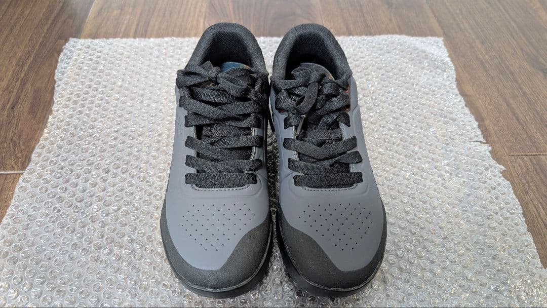 LATCH ラッチ フラットペダルシューズ GIRO ジロ